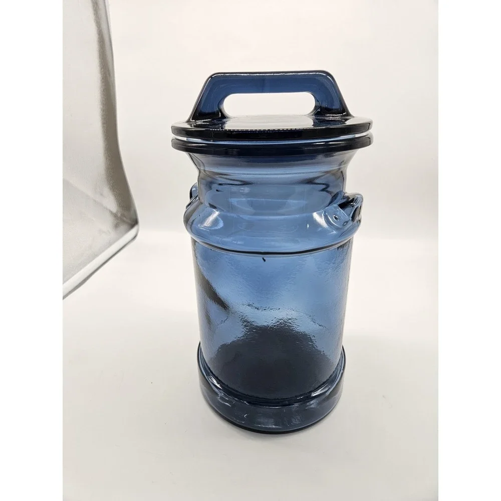 Vintage LE Smith Cobalt Blue Glass Lidded Apothecary Jar Canister Milk Can Shape